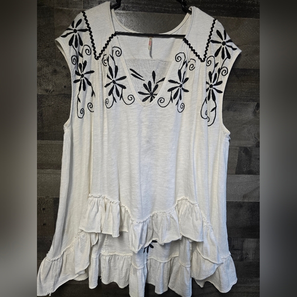 Free People Oaxaca Tee - Picture 5 of 6